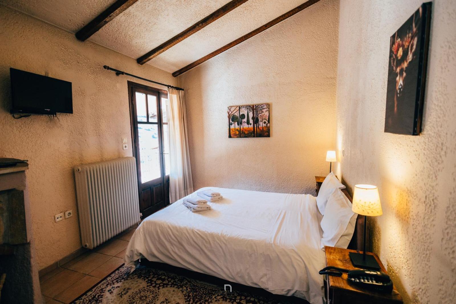 Fanaras Hotel Kalavryta Bagian luar foto