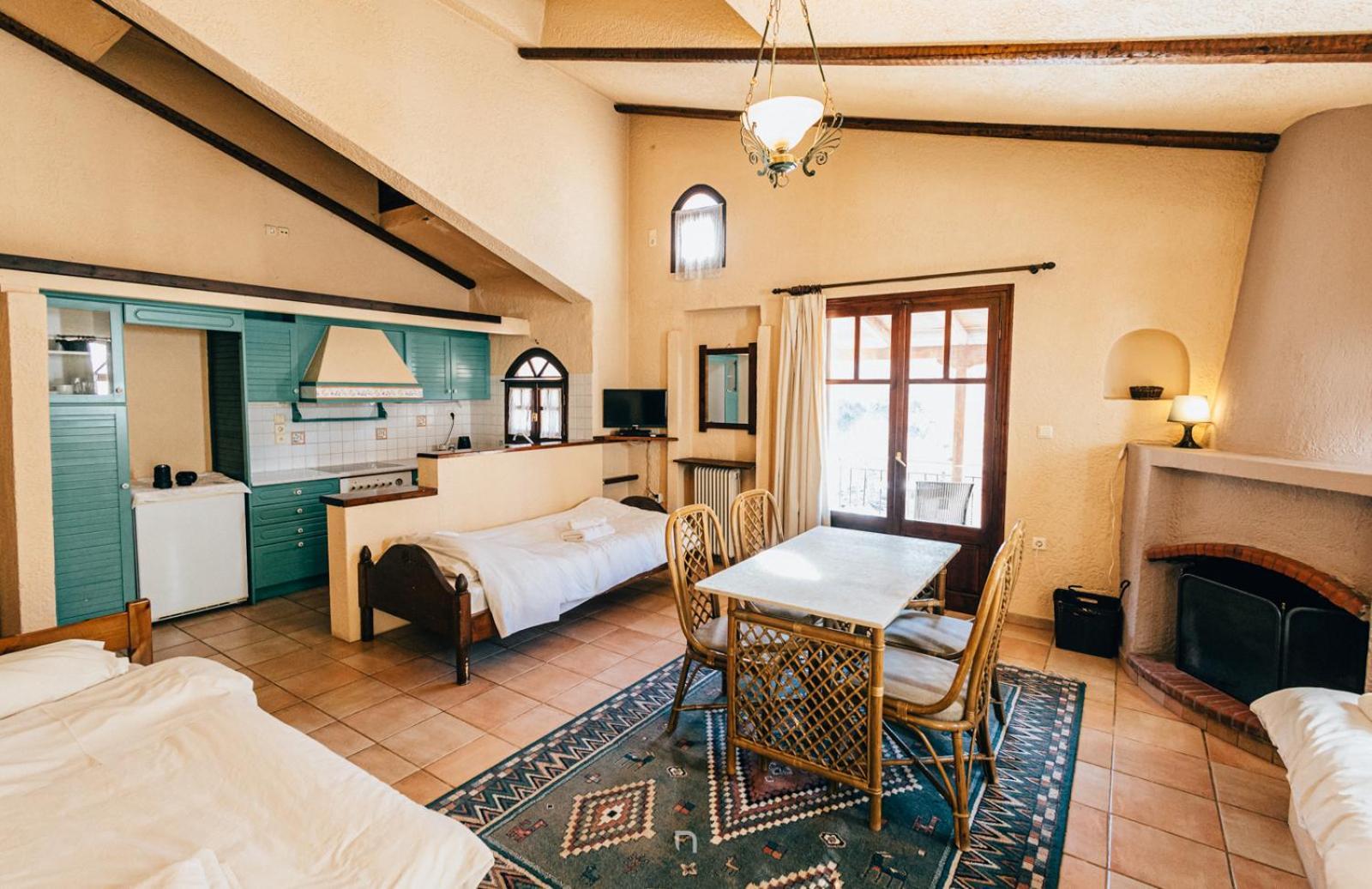 Fanaras Hotel Kalavryta Bagian luar foto